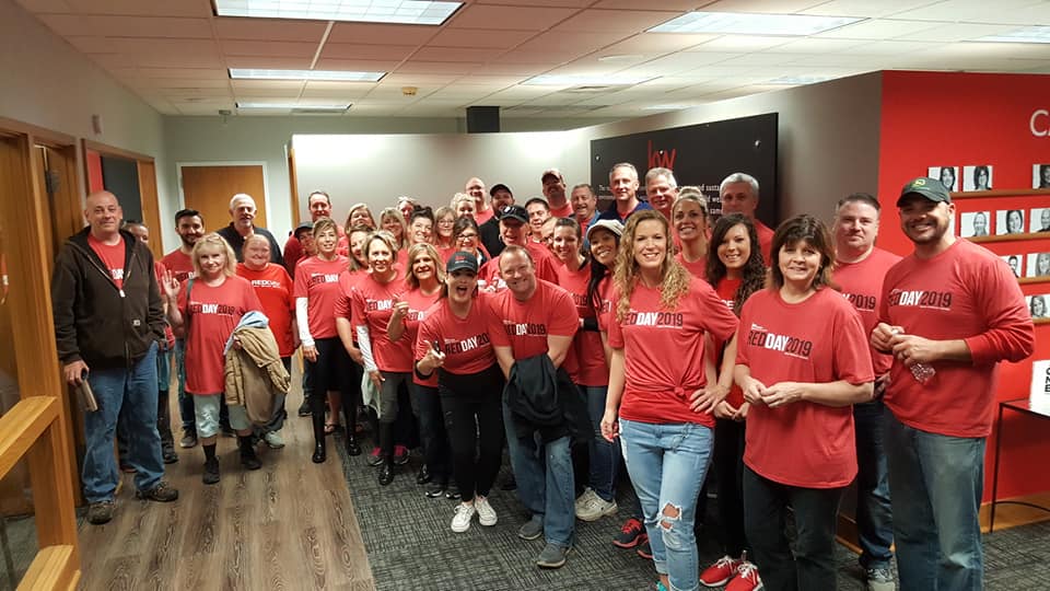 59998426_10216555337223143_3488398718716084224_n